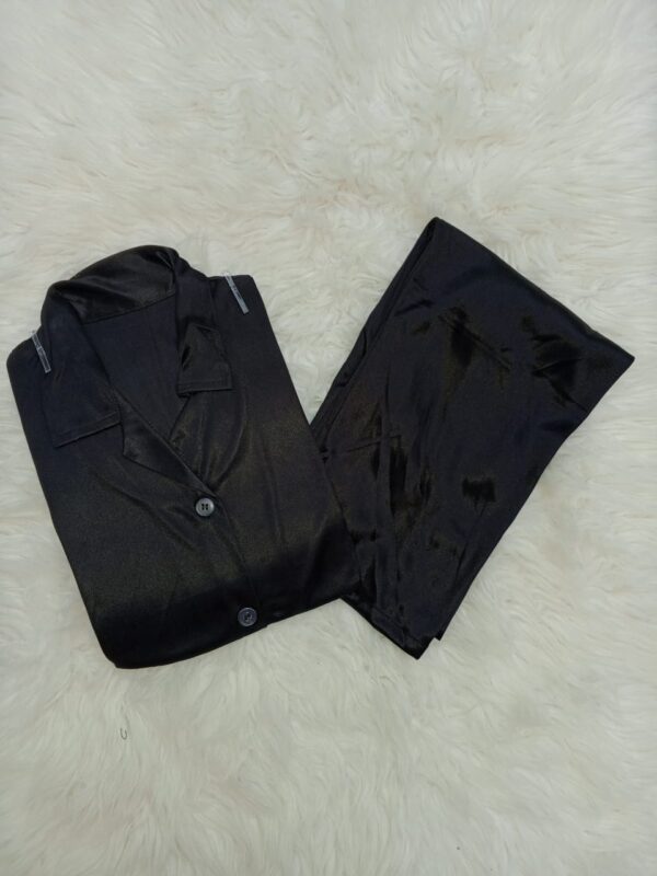 Jersey Silk Black Nightwear All-Season Comfort - Image 9