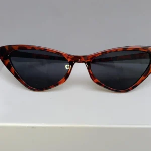 Cheetah Print Retro Cat Eye